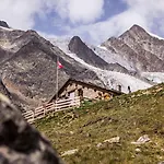 Hotel The Capra Saas Fee